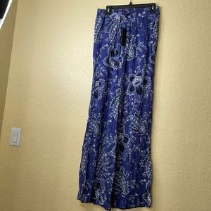 Bcbg maxazria flare pants